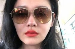 大S晒素颜太美了 大S保养方式大揭秘