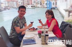 李佩甄老公出轨了吗？自爆信任是婚姻的基础