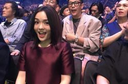 徐佳莹首爆男友比尔贾恩爱合照 是时候嫁人啦