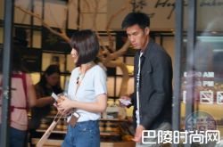 杨俊瀚女友曝秘交半年 女方是体育女主播