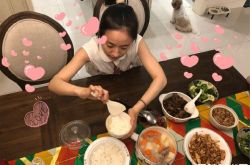 林依晨素颜照片超冻龄 绑高马尾灿笑秒变少女