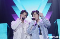 周兴哲改口感情状态 和女主播关系扑朔迷离