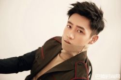 魏晨女友到底是谁？爆大学女友最靠谱