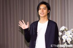 锦户亮爆偷情人妻2年 露点床照曝光