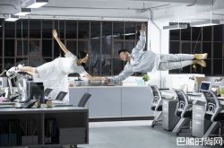 萧秉治喜欢小孩又想婚 那么萧秉治女友是谁？