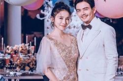 杨烁补办海岛婚礼老婆欢心 王凯当伴郎还有谁