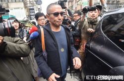 钮承泽性侵案女主管是谁？关键人物出面爆和解