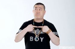 张鹤伦结婚了吗妻子叫什么？张鹤伦个人资料照片  