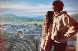 Selina张轩睿交往了吗？公司私下给出暧昧答案