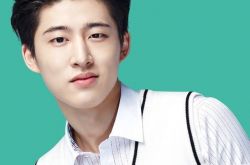 金韩彬多高女友是谁？承认吸毒事实是怎么回事