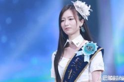 吴哲晗的男朋友是谁？曾被人撞见深夜幽会是怎么回事