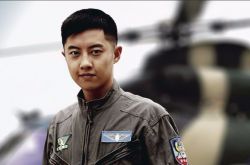 吴昱翰老婆是谁 初中恋爱最后走到一起