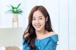 周俐葳年龄男友是谁  酒窝女神受人喜爱