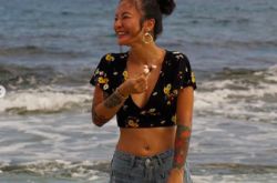 梁云菲比基尼丁字裤深潜 同男教练出游前男友金刚受伤