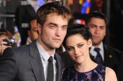 罗伯特·帕丁森历任女友是谁？男神的品味就是不一样