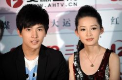 杨洋李沁在一起吗？网友敲碗初恋复合