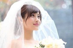 石原聪美老公超帅真面目曝光 健美身材拍泳裤照