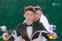 迪丽热巴爆热恋黄景瑜 探班证据照疯传