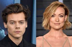 单向组合哈里恋情曝光 稳交大10岁女星