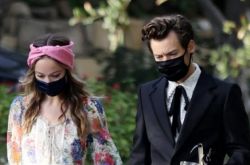 Harry Styles新恋情曝光 交往大10岁星际女主角