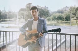 严爵女友是谁？爆今年娶台大高材生女友