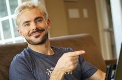 扎克·埃夫隆女友分手了 粉丝纷纷准备好了