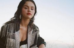 美国队长克里斯再爆绯闻 疯传热恋小天后赛琳娜