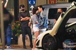 王子路边激吻抚摸郭雪芙 擦爱火早有迹象