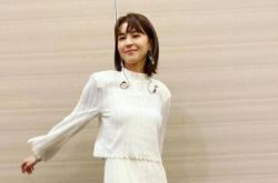 曾沛慈宣布结婚 亲晒婚纱照老公是谁