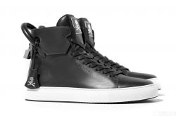 日本高端品牌mastermind JAPAN+Buscemi 联名鞋款