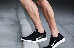 今年最流行的男士运动鞋大盘点 潮男鞋柜必备