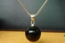 如何区分黑碧玺与另两种黑色宝石