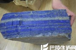 青金石原石受追捧