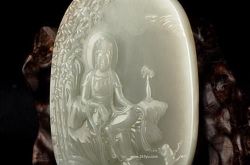 新手购买和田玉饰品要注意什么