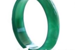 什么颜色的蓝田玉比较好