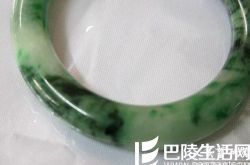 缅甸翡翠手镯该怎样选购好 缅甸翡翠鉴定方法是什么