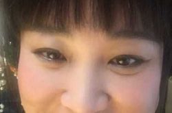 贾玲晒自拍抢镜 贾玲是姜昆的私生女吗