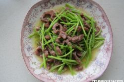 芦蒿的做法大全 芦蒿的家常做法图 芦蒿怎么做好吃又简单