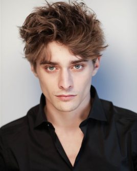 马克桑斯·达奈-弗伟尔照片