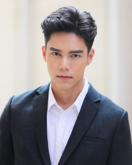 吉迪功·康戈力照片