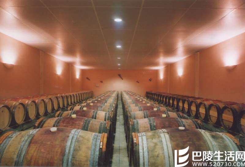 拥抱太阳的中级庄——金庄古堡