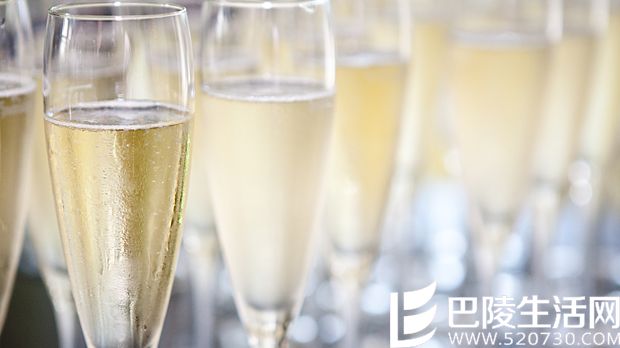 悬崖上的德国起泡酒——塞克特