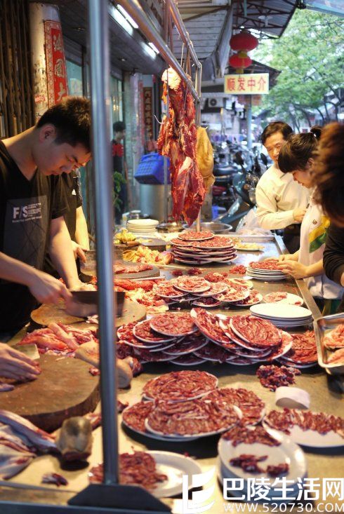 我想让你知道，如何优雅地涮火爆的潮汕牛肉火锅