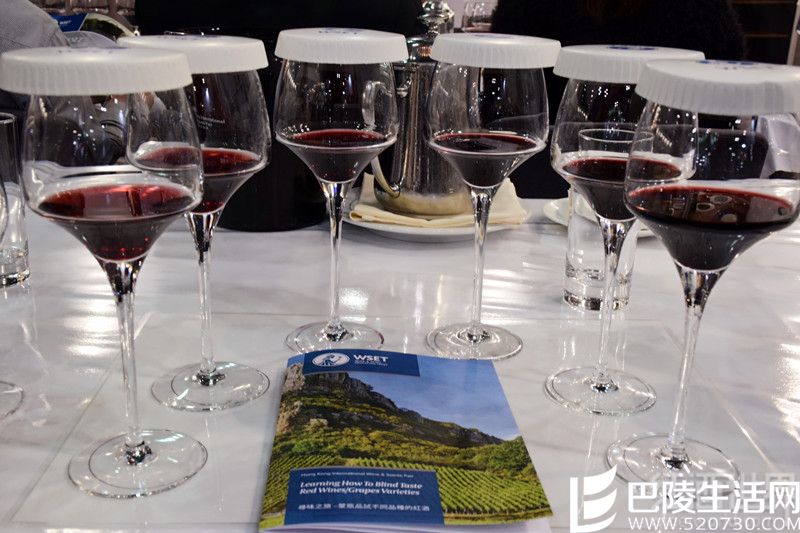 香港国际美酒展昨日开幕