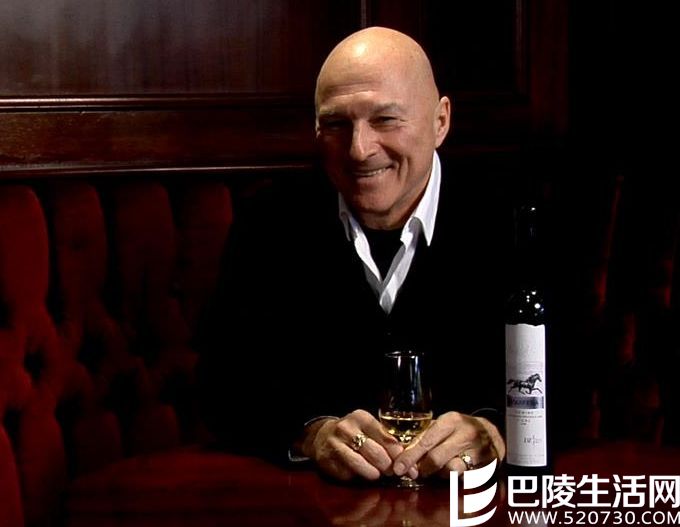 冰酒先锋,为加拿大葡萄酒业谱写了辉煌的篇章 冰酒先锋,为加拿大葡萄酒业谱写了辉煌的篇章