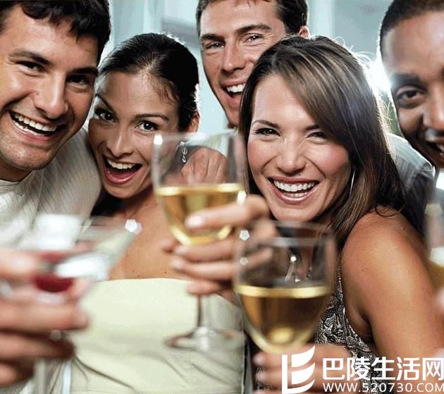 雨雪纷纷，饮一杯否？