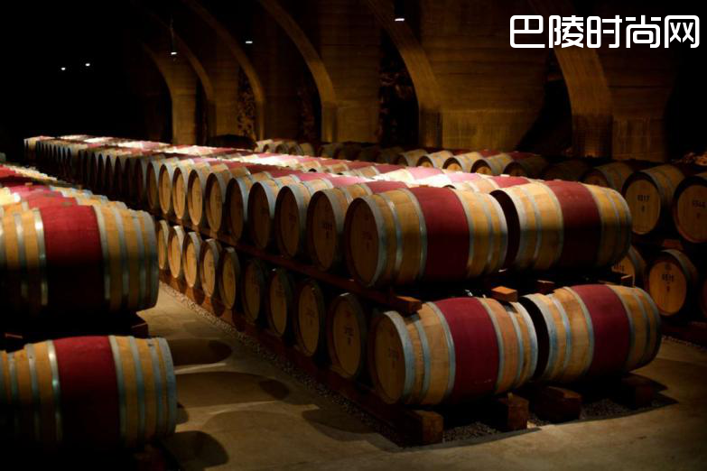 波尔多混酿 ,一口尝尽多般美妙 波尔多混酿 ,一口尝尽多般美妙