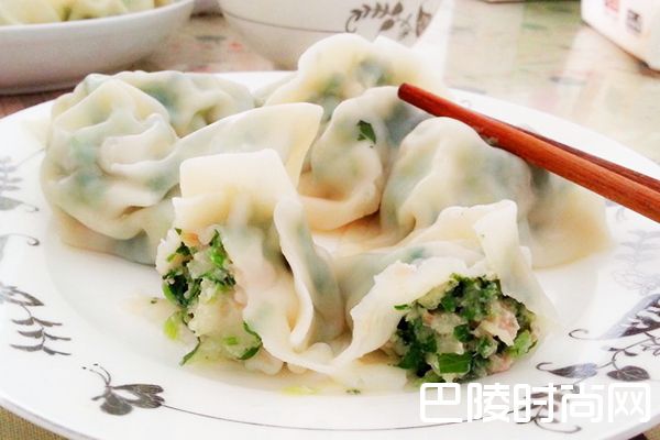 饺子就酒，越喝越有