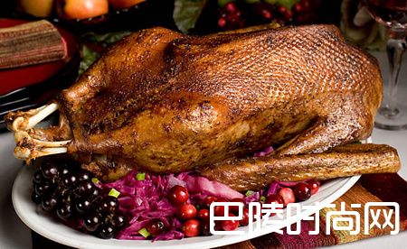 今年圣诞菜单有烤鹅，这次配什么酒好？