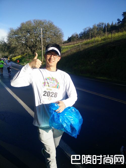 纳帕谷马拉松开赛，红酒世界代表团获佳绩